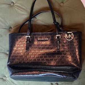 Michael Kors Jet Setter Medium Tote Bag
